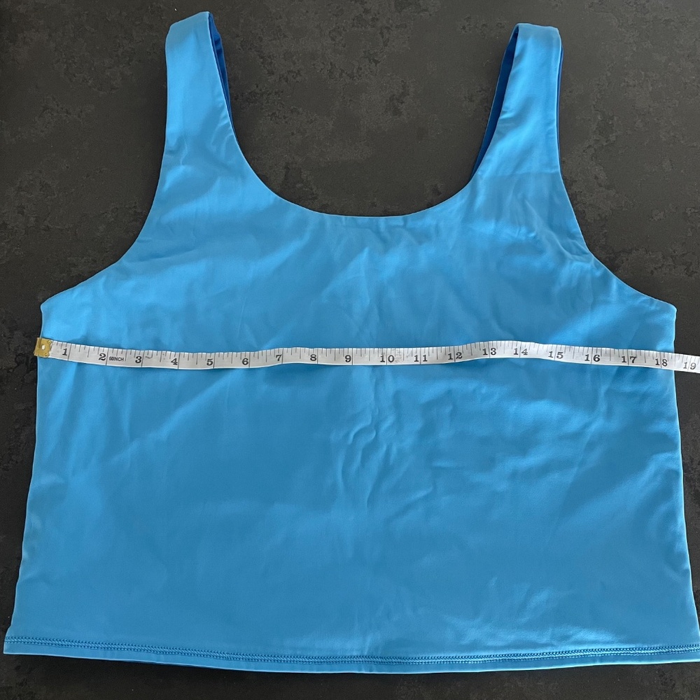 NEW Lilly Pulitzer Barton Blue Reversible Active Tank UPF 50+, Women’s Size XL - Picture 9 of 10